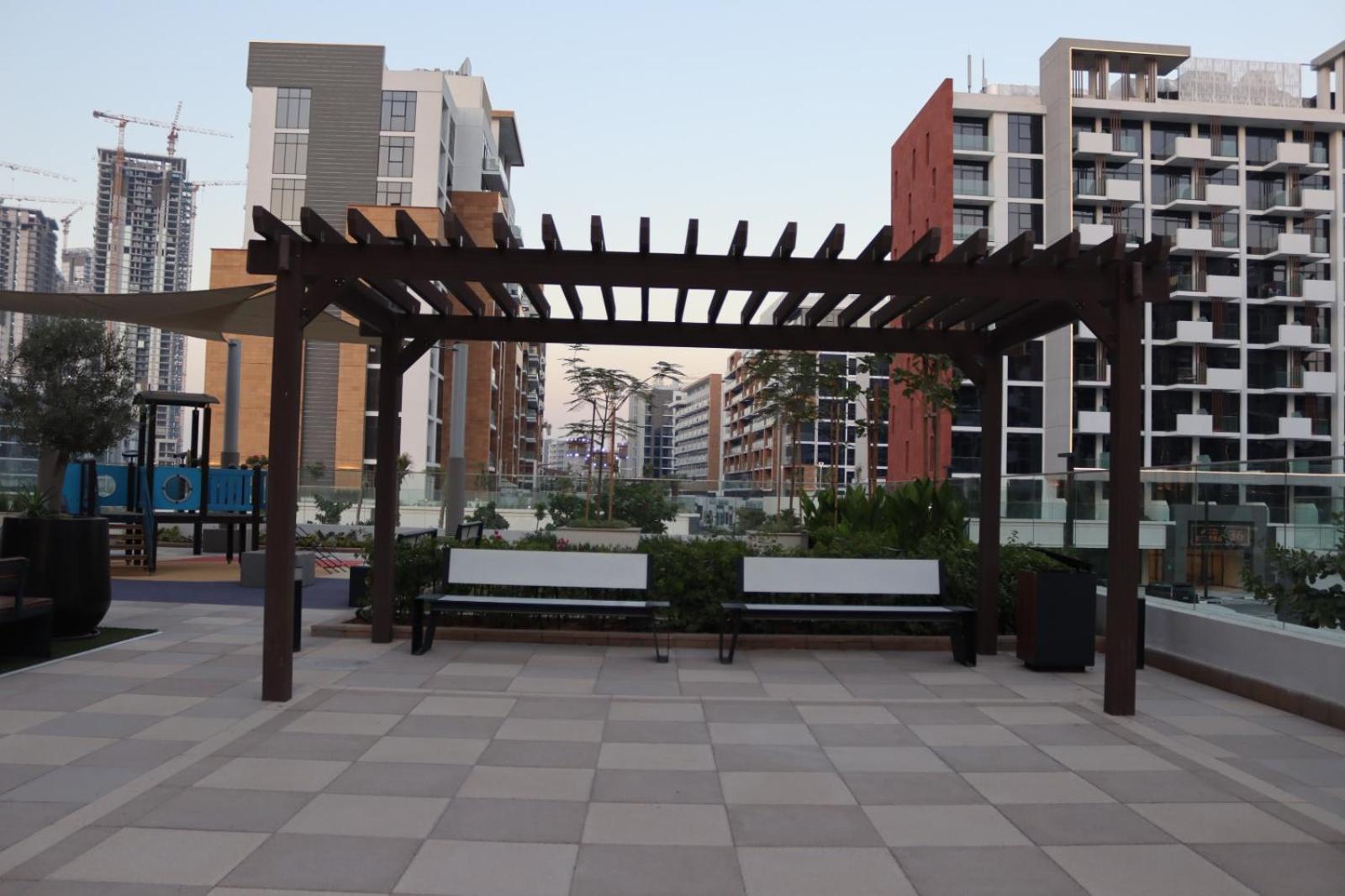 Apartment Living With Burj Khalifa Dubai